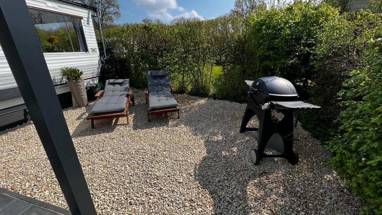 Pure - Zeeland - Garden Out Of Sight Hoek
